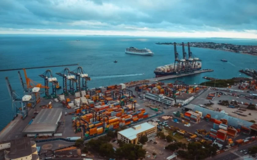 Bahia volta a receber investimentos na indústria naval e energética