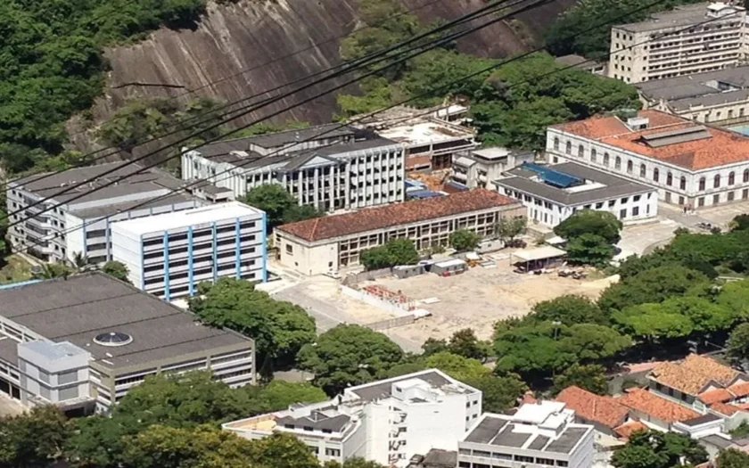 Concurso da UniRio oferta 127 vagas para Técnicos-Administrativos