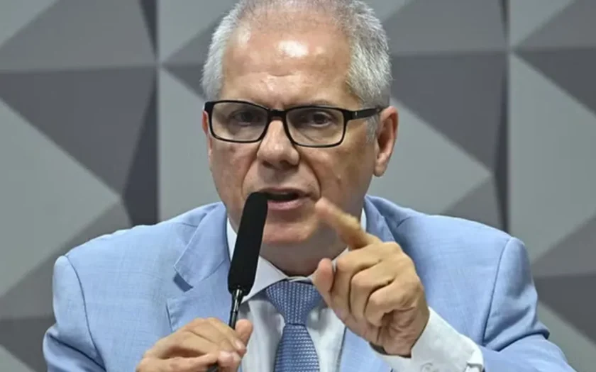 Ex-presidente do INSS preso em operação da Polícia Federal