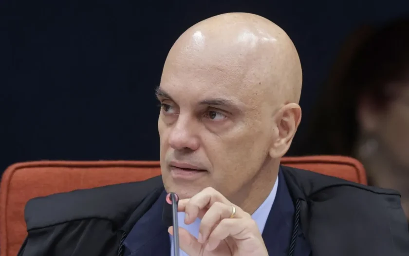 4285-transferencia-de-bolsonaro