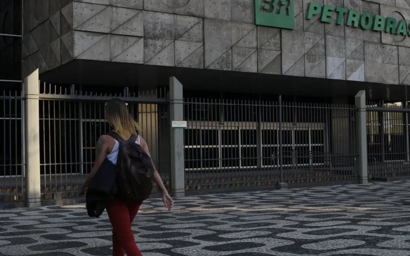 3378-estrategia-da-petrobras
