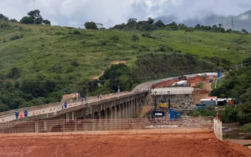 Obras Ponte Rio Jequitinhonha BR-101