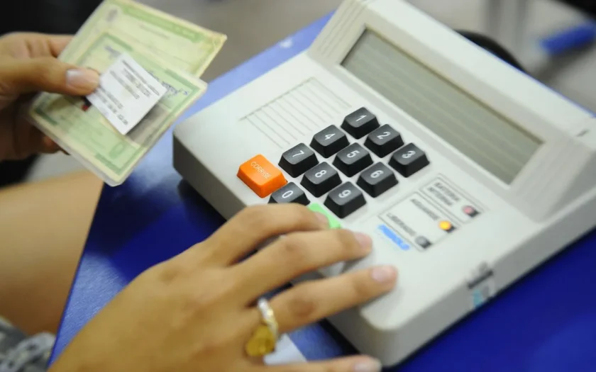8176-regularizacao-de-titulo-eleitoral