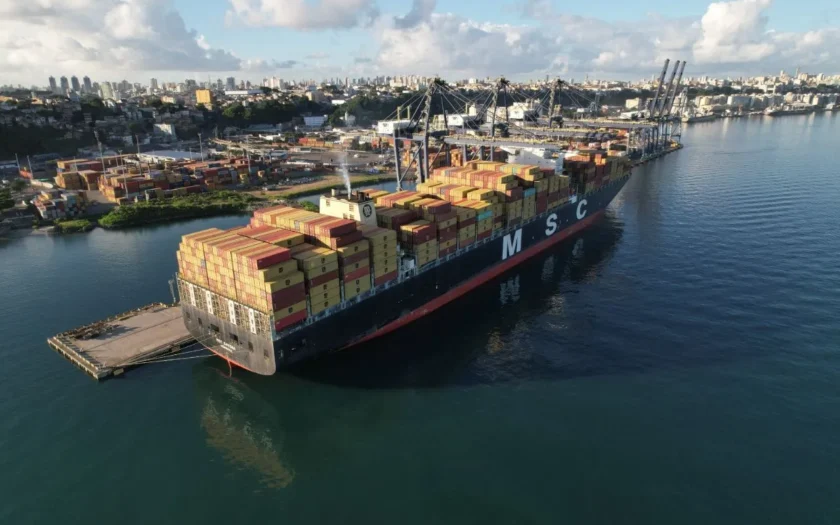 Navio ponte salvador-itaparica