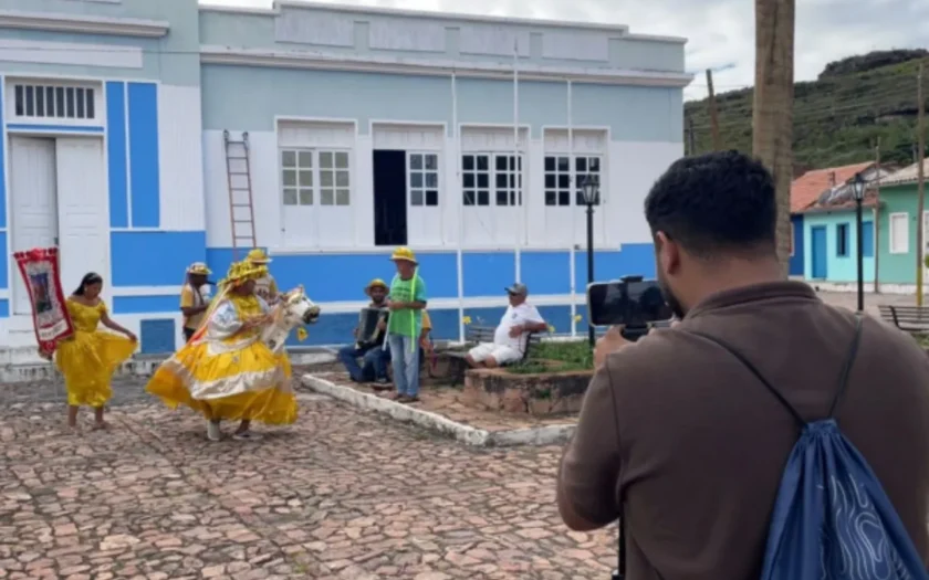 Estudante de Jornalismo Uesb Profissão Reporter