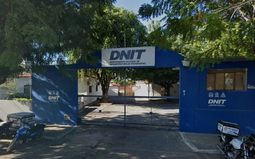 DNIT Barreiras