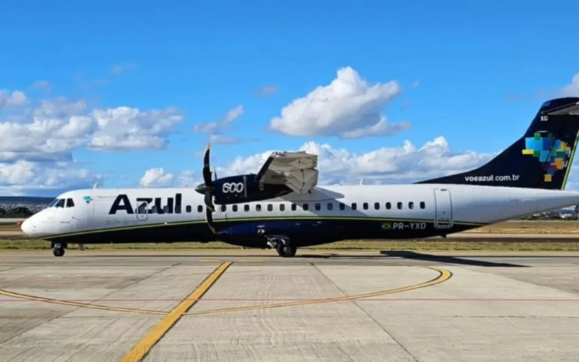 ATR-72 azul vitoria da conquista